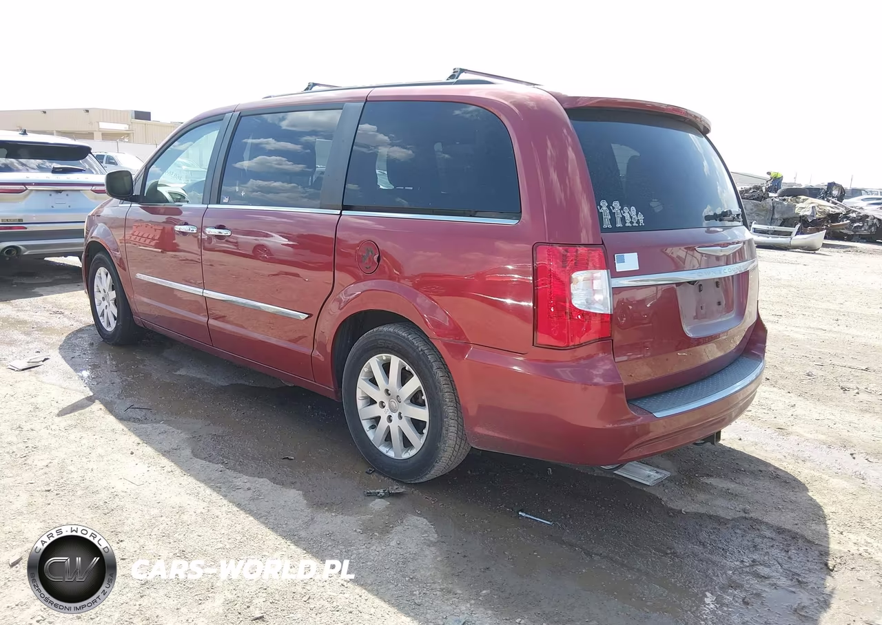 2011 Chrysler Town & Country Touring-L VIN:2A4RR8DG3BR704859 - 3