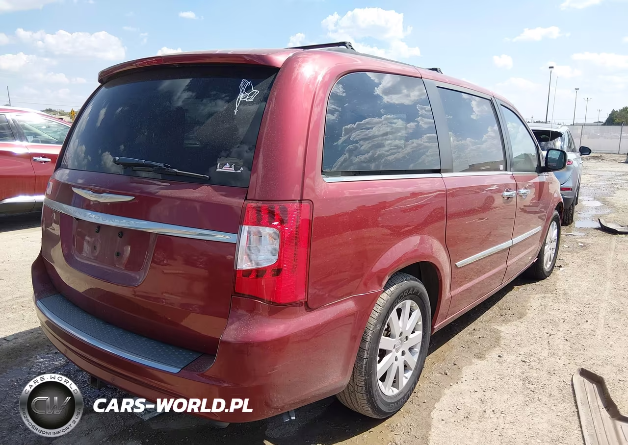 2011 Chrysler Town & Country Touring-L VIN:2A4RR8DG3BR704859 - 4