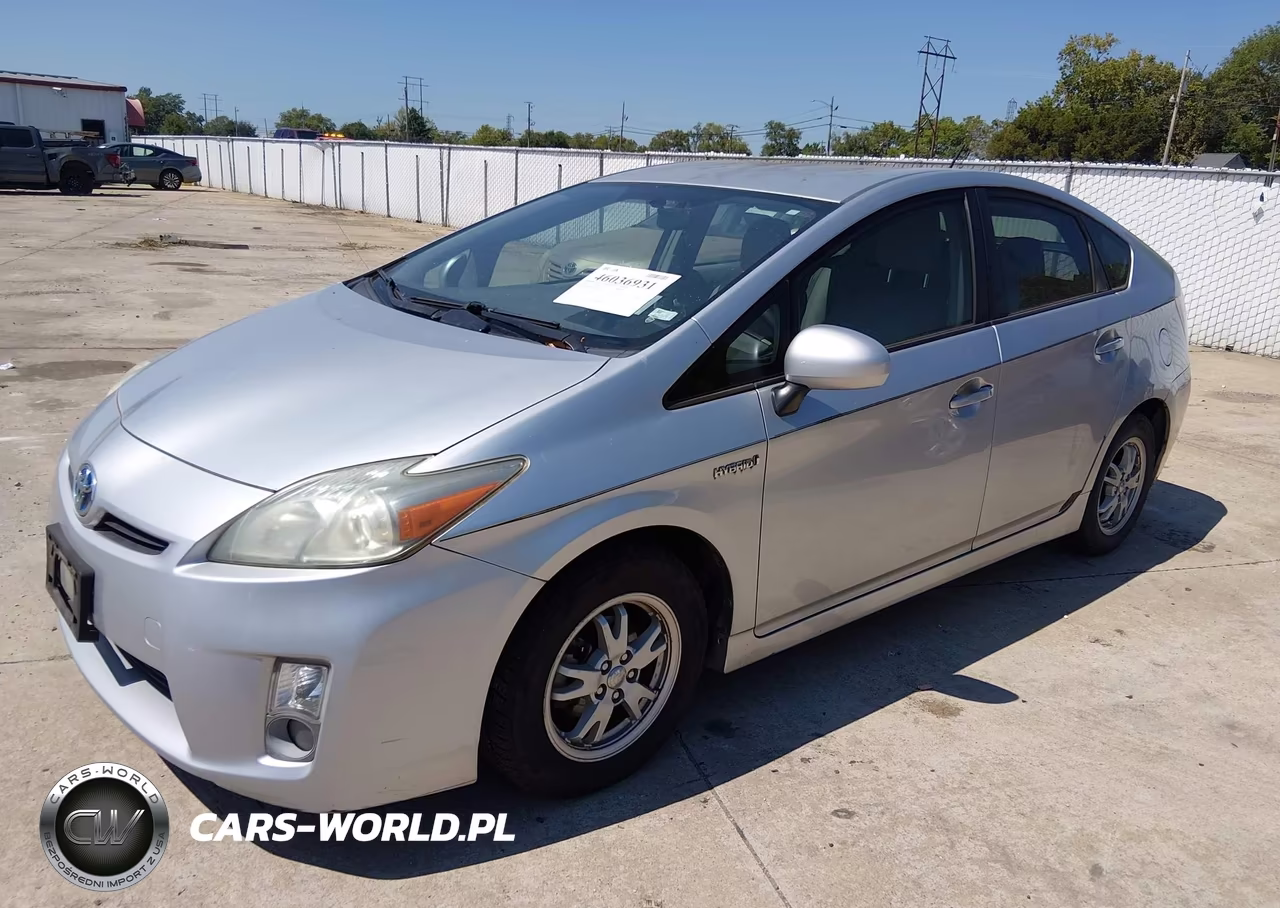 2011 Toyota Prius Two VIN:JTDKN3DU0B5303634 - 2
