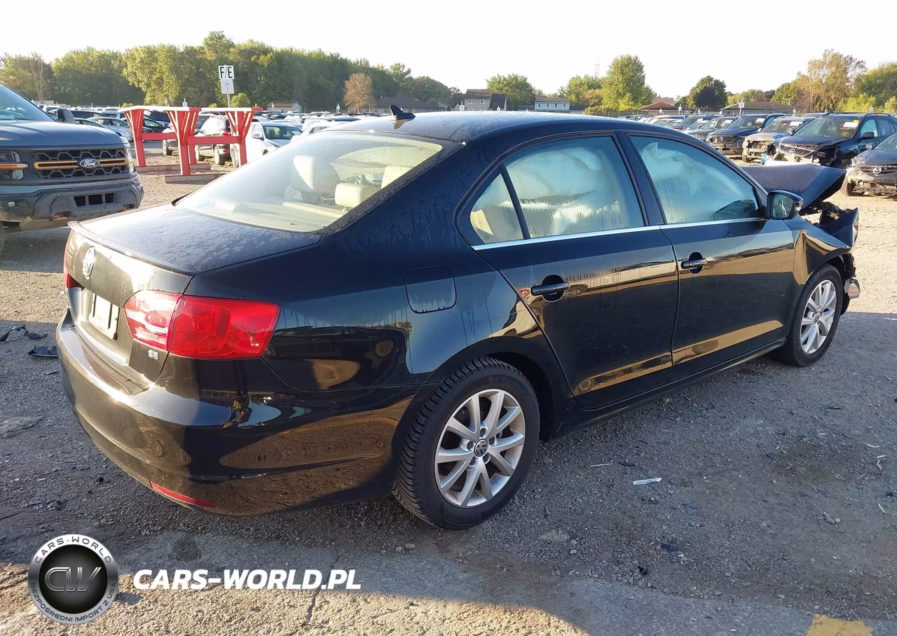 2014 Volkswagen Jetta 1.8T Se VIN:3VWD07AJ0EM383683 - 4