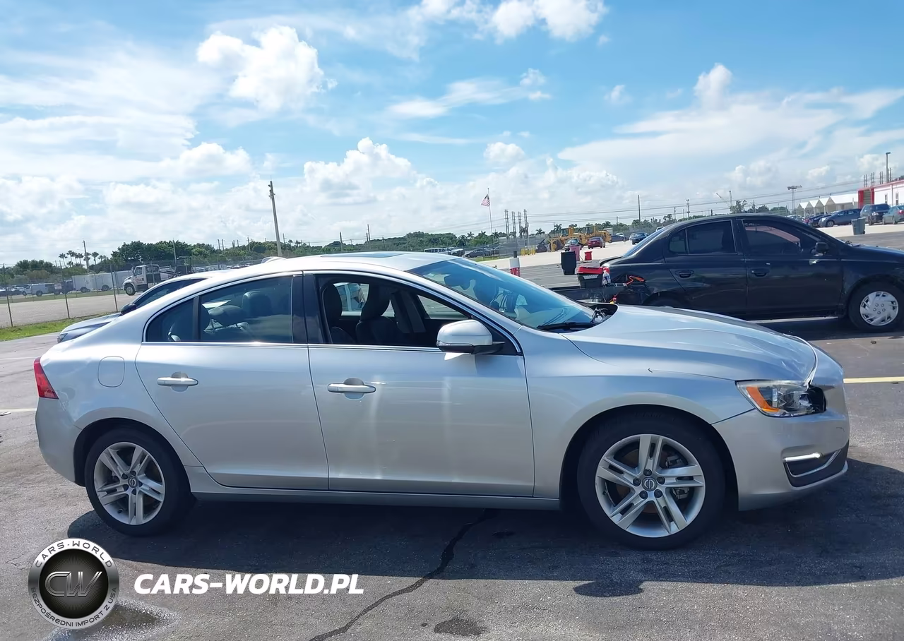 2015 Volvo S60 T5 Premier VIN:YV140MFK1F1369500 - 13