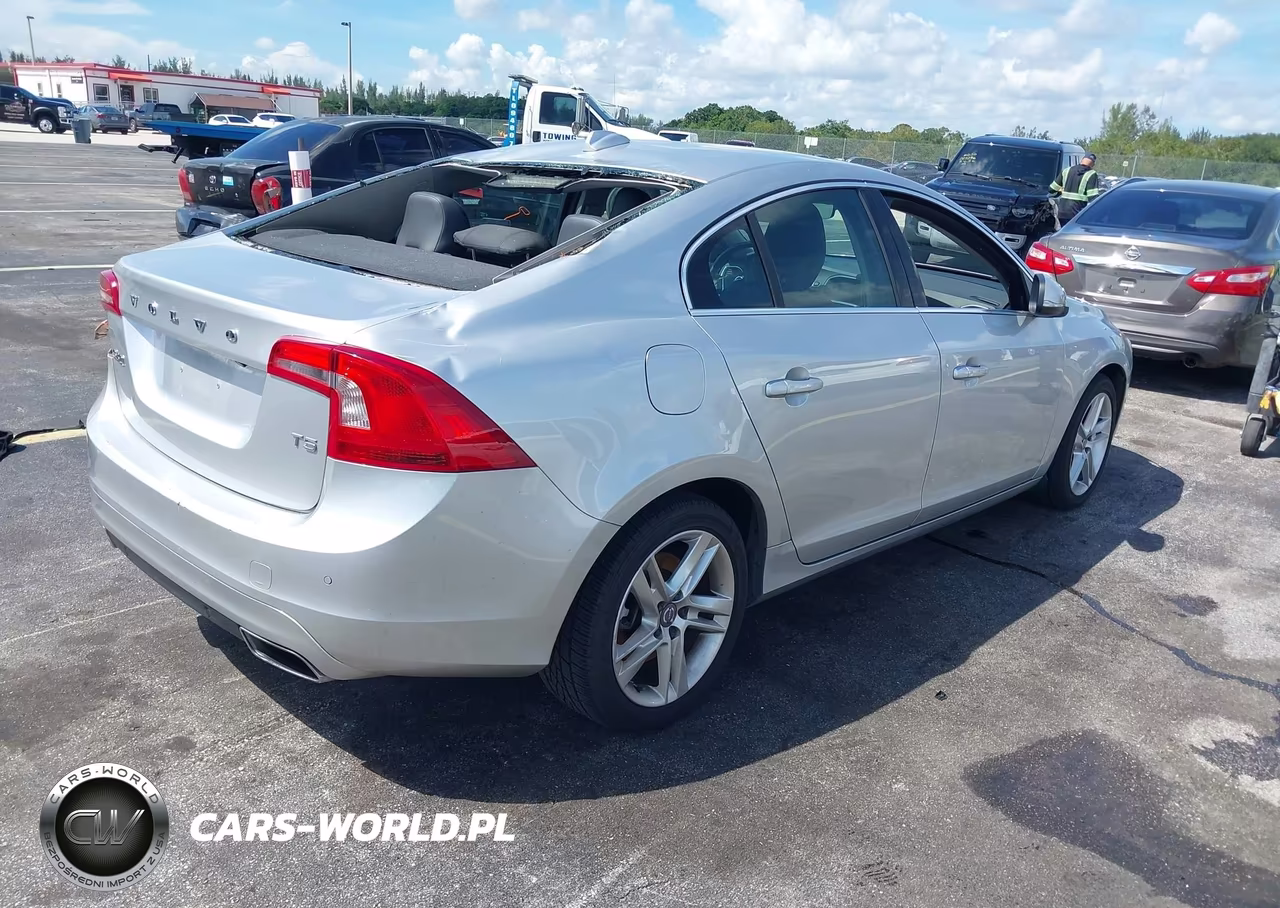 2015 Volvo S60 T5 Premier VIN:YV140MFK1F1369500 - 4