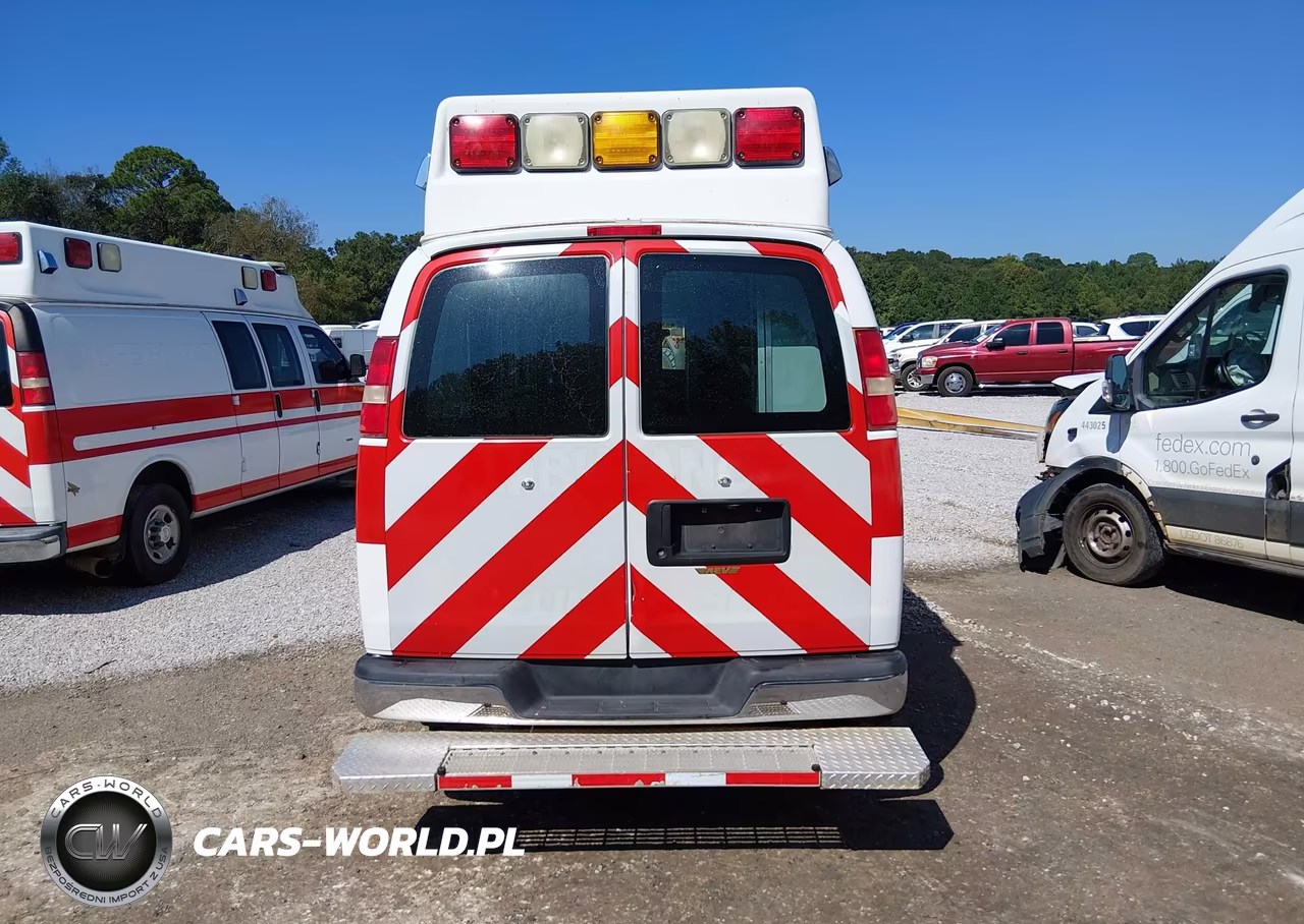 2016 Chevrolet Express 3500 Diesel VIN:1GBZGHCL2G1332585 - 16