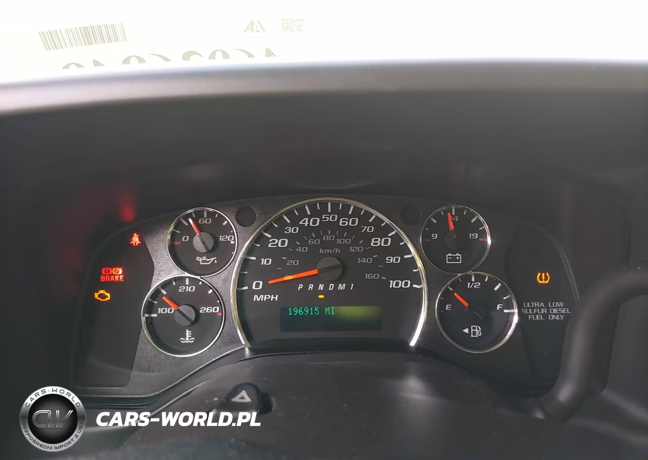 2016 Chevrolet Express 3500 Diesel VIN:1GBZGHCL2G1332585 - 7