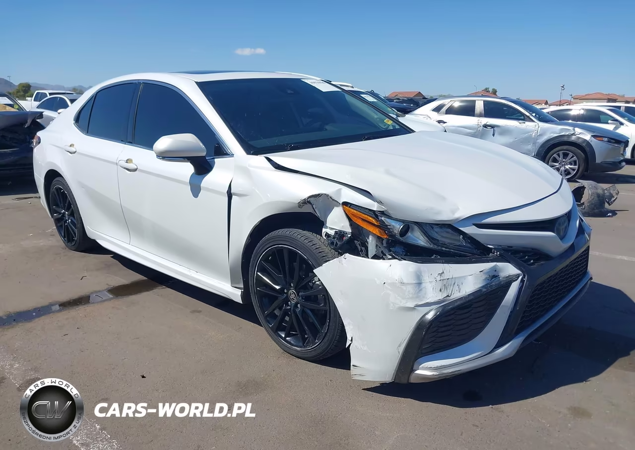 2022 Toyota Camry Xse Hybrid