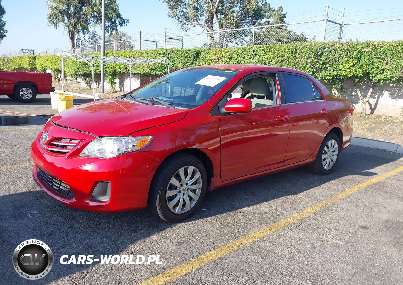2013 Toyota Corolla Le VIN:5YFBU4EEXDP211436 - 2