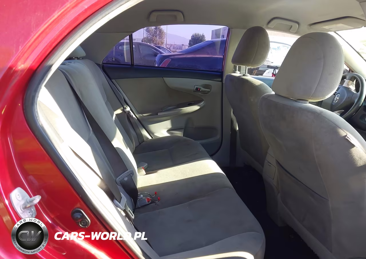 2013 Toyota Corolla Le VIN:5YFBU4EEXDP211436 - 8