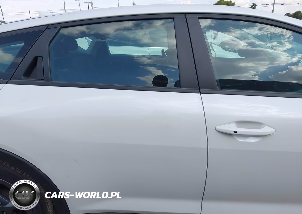 2025 Kia K4 Lxs VIN:3KPFT4DE4SE085059 - 14