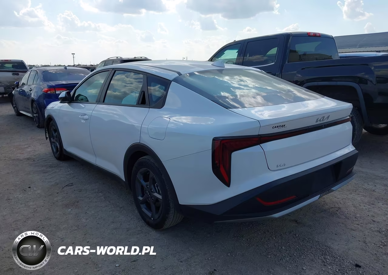 2025 Kia K4 Lxs VIN:3KPFT4DE4SE085059 - 3