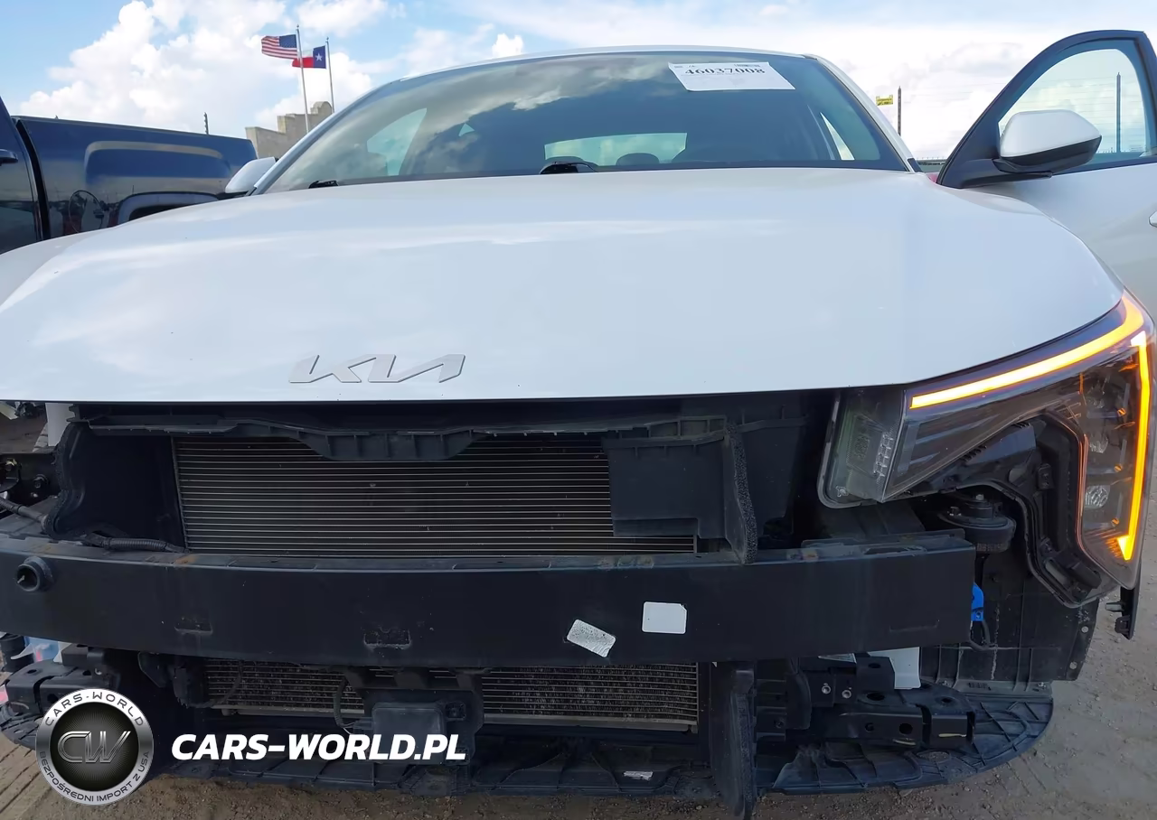 2025 Kia K4 Lxs VIN:3KPFT4DE4SE085059 - 6