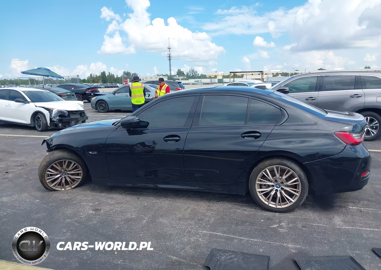 2023 BMW 330E VIN:3MW39FF07P8C83782 - 15