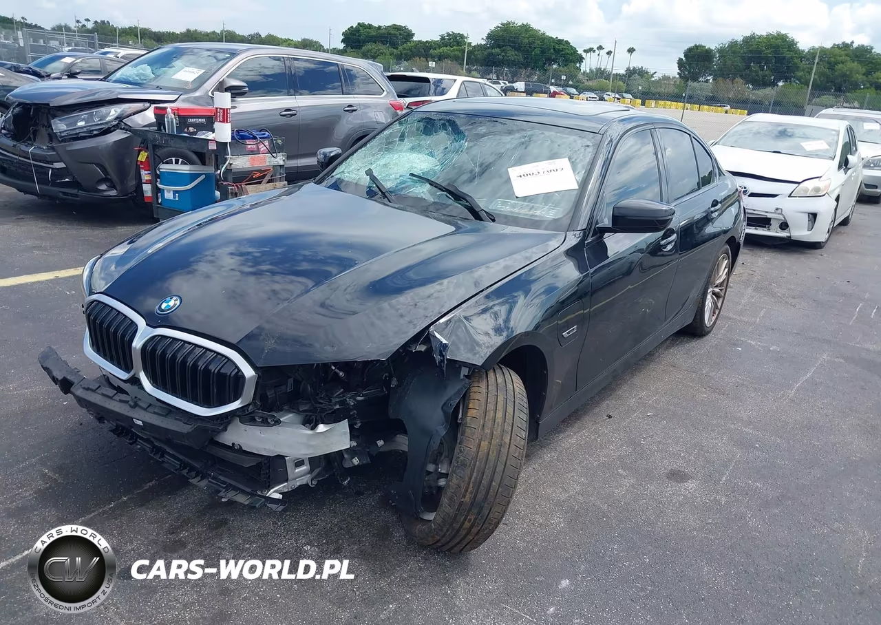 2023 BMW 330E VIN:3MW39FF07P8C83782 - 6