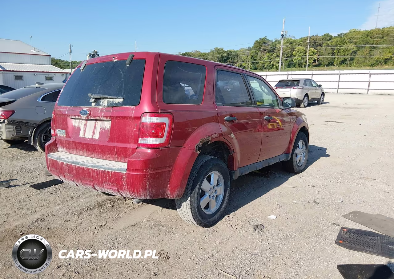 2009 Ford Escape Xls-Xls Manual VIN:1FMCU02789KD04329 - 4