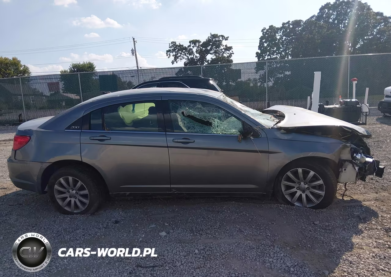 2012 Chrysler 200 Touring VIN:1C3CCBBB8CN120624 - 12