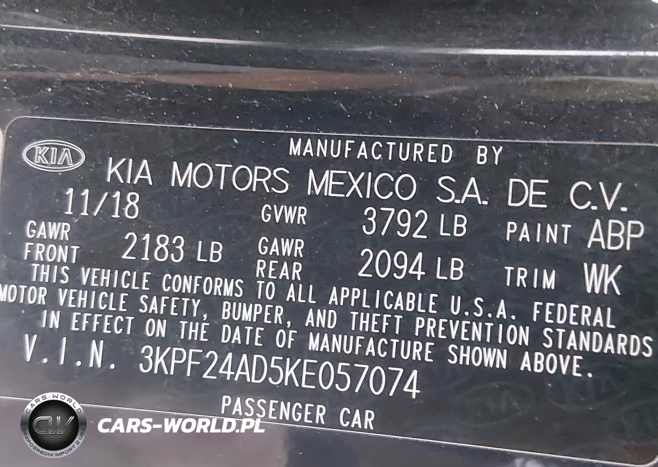 2019 Kia Forte Lxs VIN:3KPF24AD5KE057074 - 9