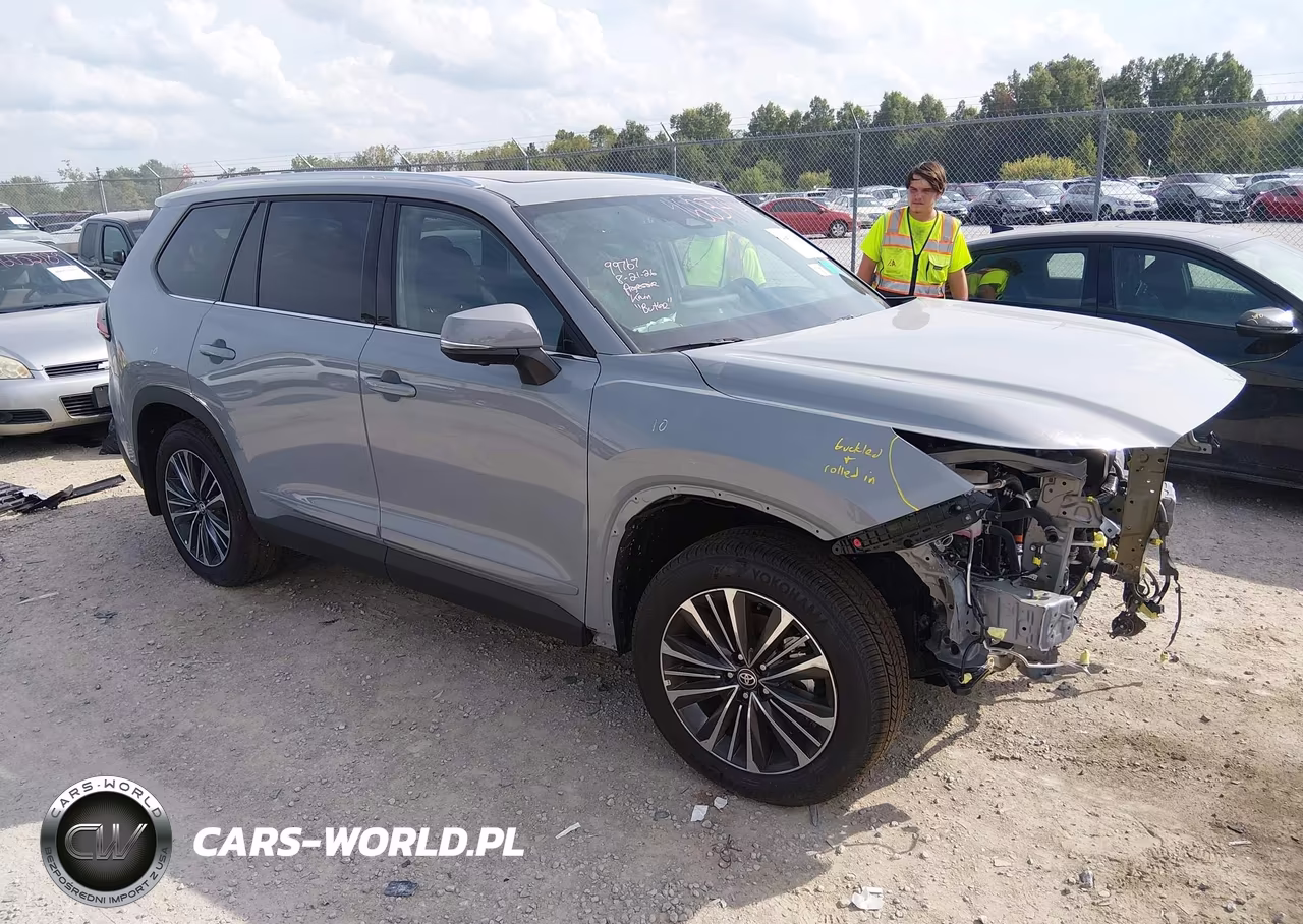 2026 Toyota Grand Highlander Hybrid Max Platinum