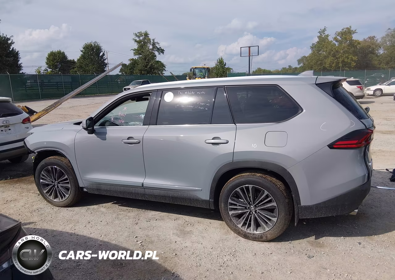 2026 Toyota Grand Highlander Hybrid Max Platinum VIN:5TDADAB51TS045912 - 15
