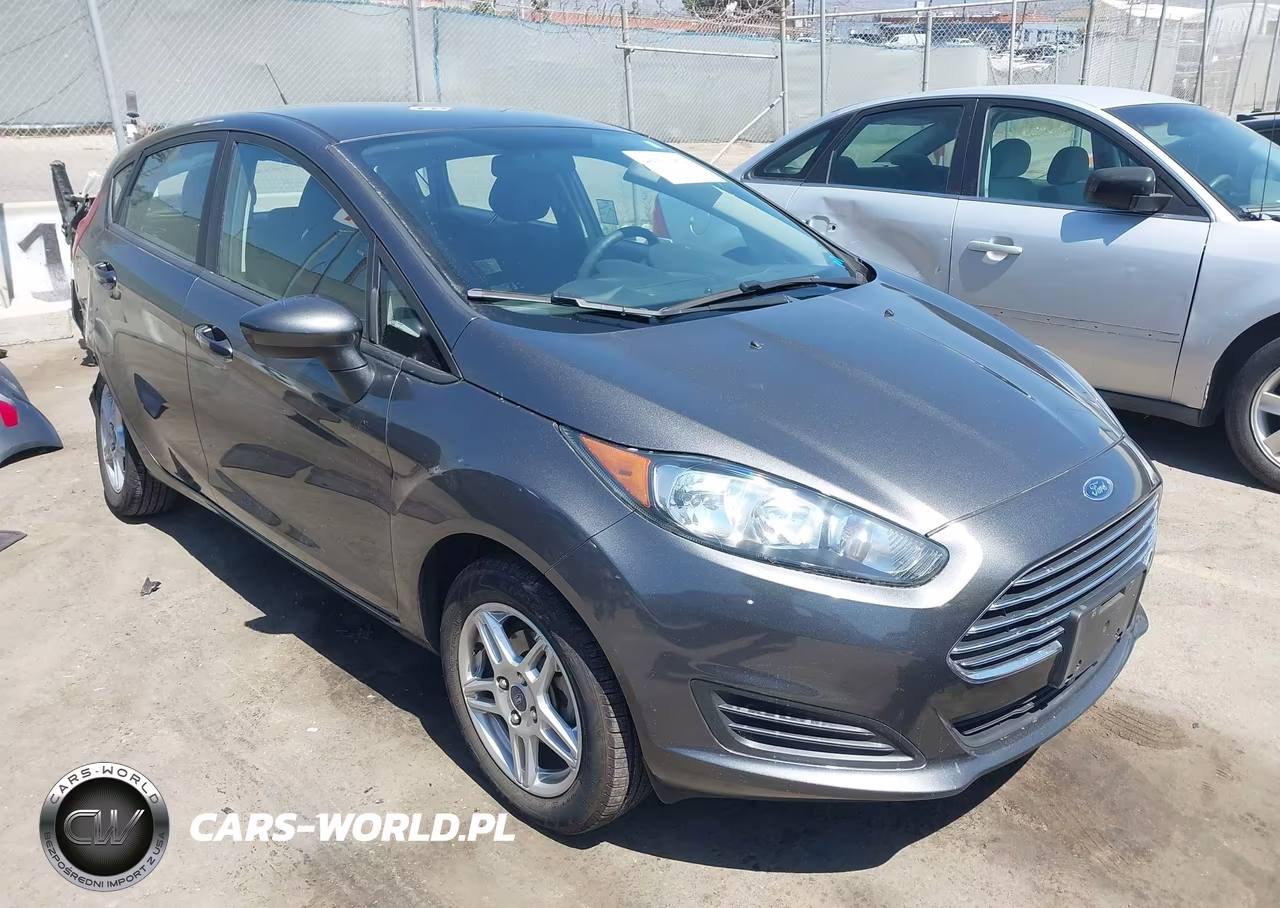 2017 Ford Fiesta Se – zdjęcie 1 z 17
