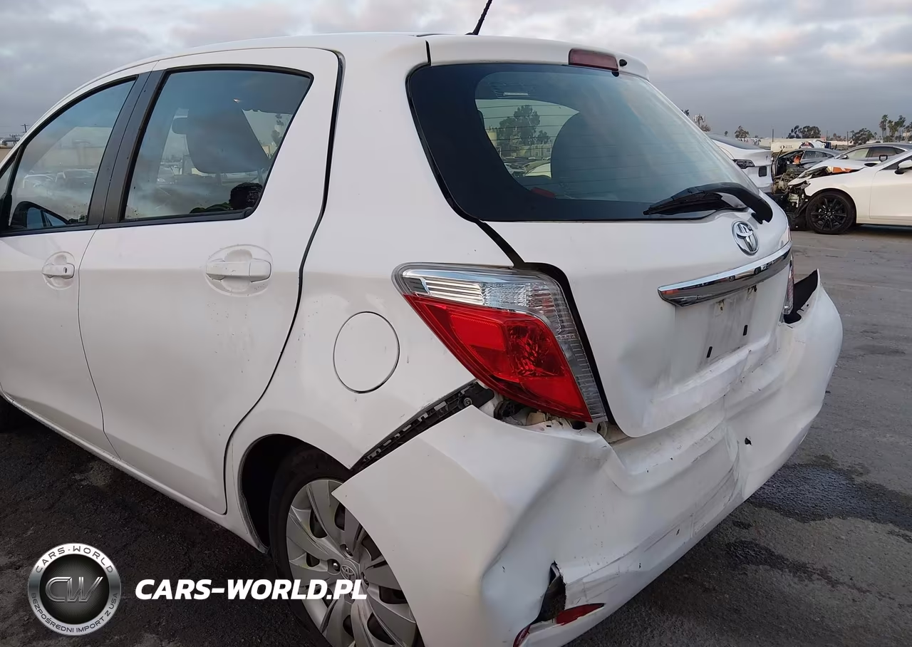 2014 Toyota Yaris Le (Tmc-Cbu Plant) VIN:JTDKTUD31ED575512 - 13