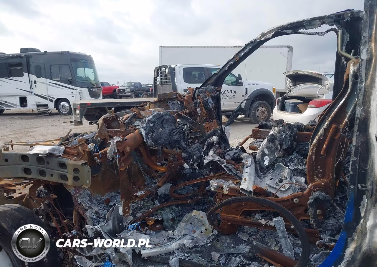 2022 Ford F-450 Chassis Xl VIN:1FDUF4GN4NEE43895 - 5