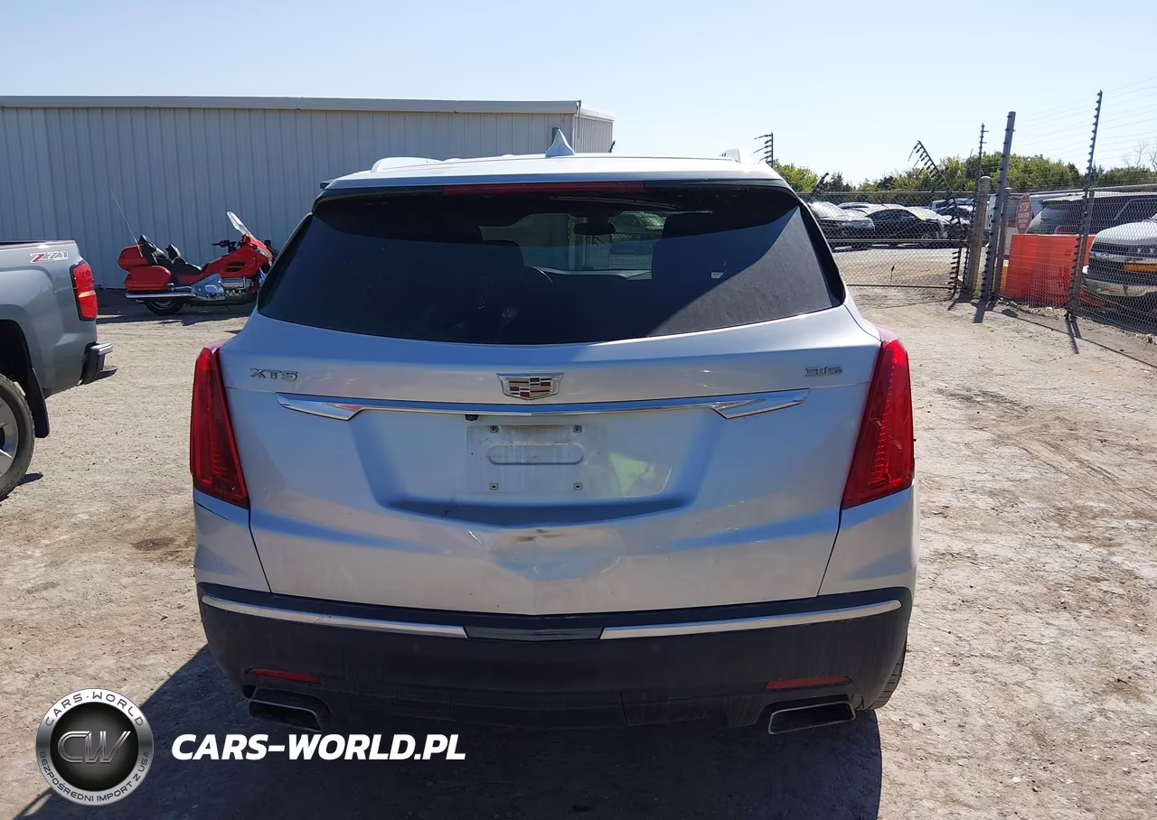 2018 Cadillac Xt5 Luxury VIN:1GYKNCRS0JZ202134 - 17