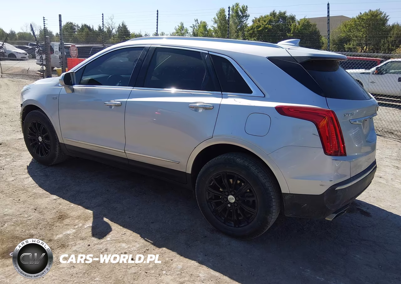 2018 Cadillac Xt5 Luxury VIN:1GYKNCRS0JZ202134 - 3