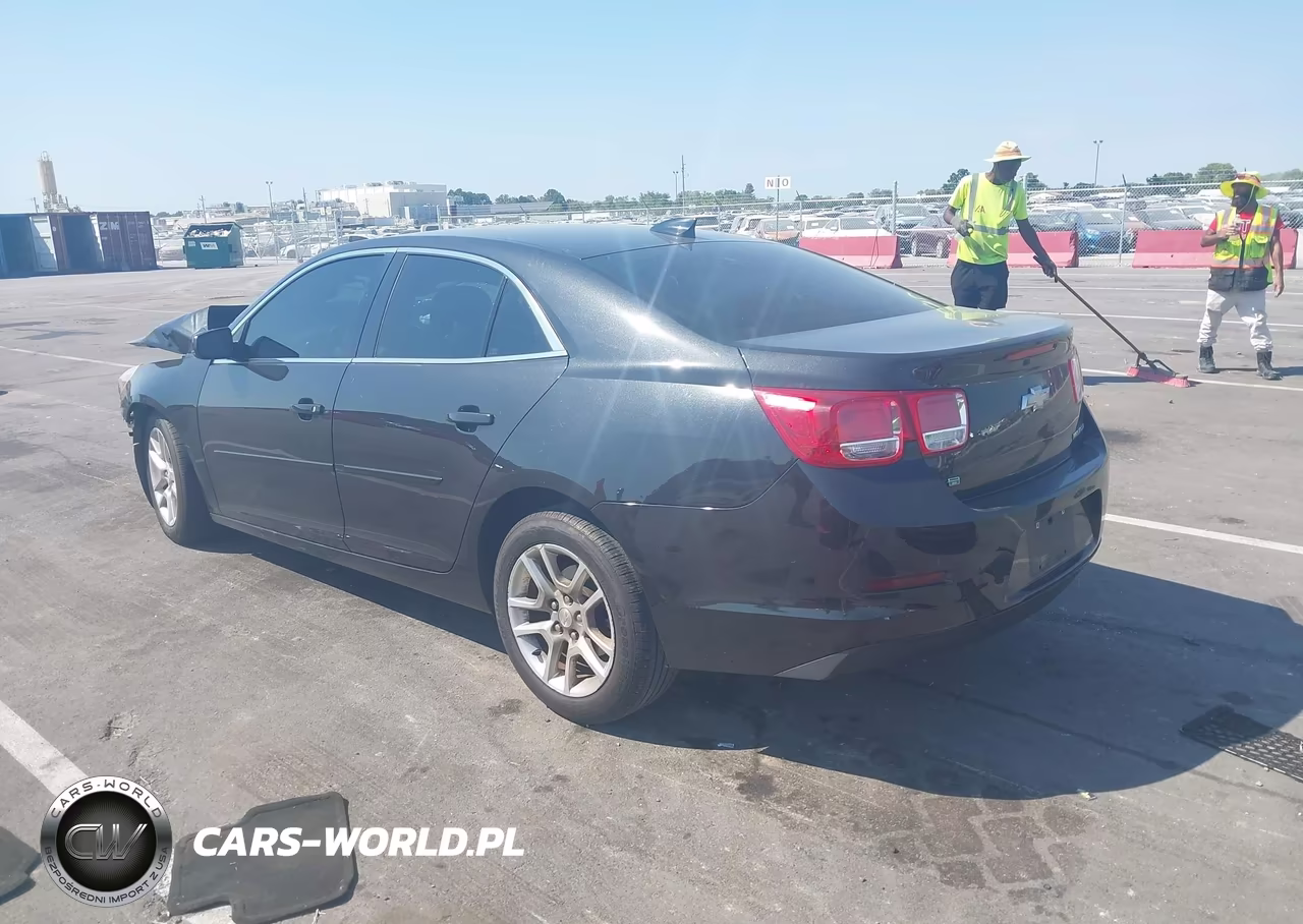 2015 Chevrolet Malibu 1Lt VIN:1G11C5SL7FF231444 - 3