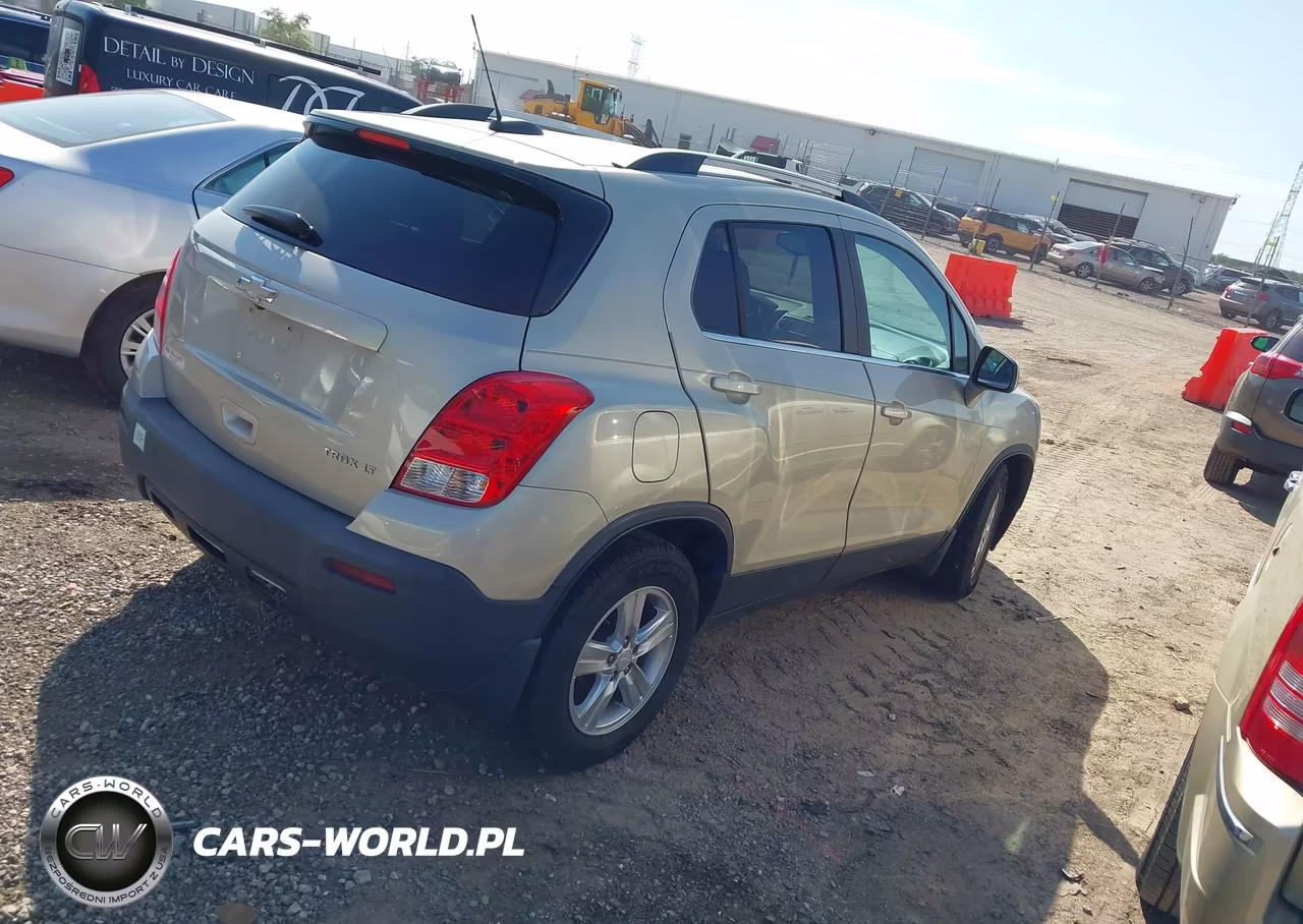 2016 Chevrolet Trax Lt VIN:3GNCJLSB9GL226312 - 4