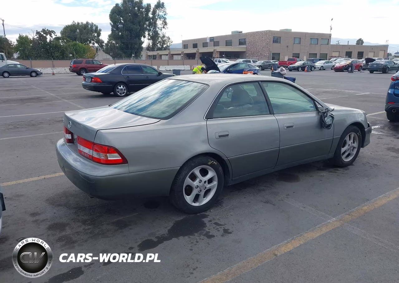 2000 Lexus Es 300 VIN:JT8BF28GXY5102701 - 4