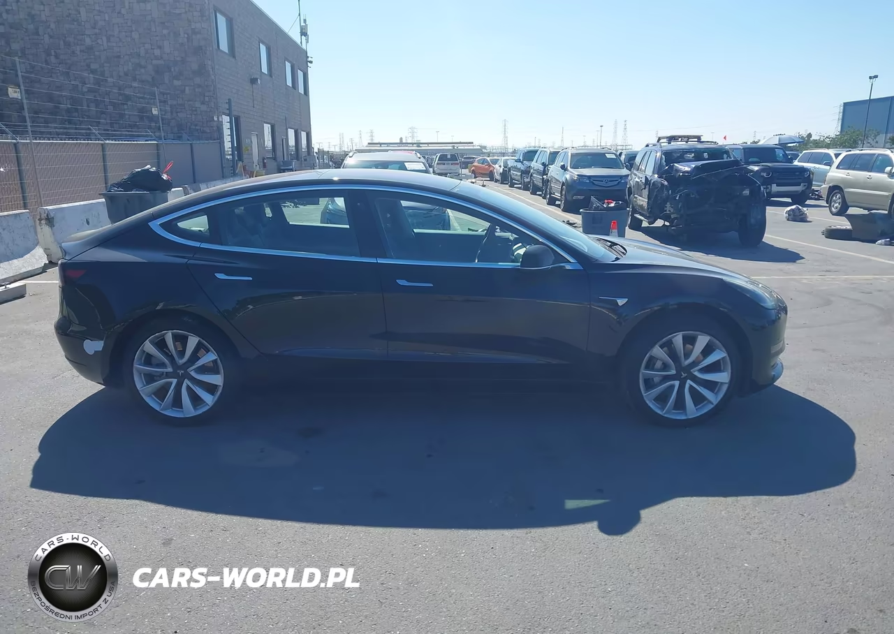 2018 Tesla Model 3 Long Range-Mid Range VIN:5YJ3E1EA9JF009353 - 14