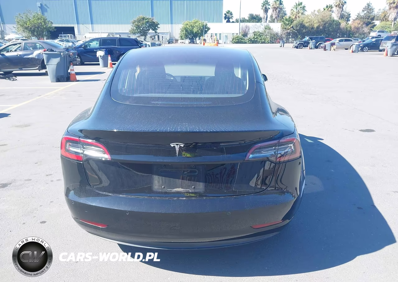 2018 Tesla Model 3 Long Range-Mid Range VIN:5YJ3E1EA9JF009353 - 17