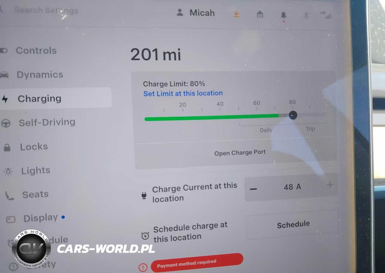 2018 Tesla Model 3 Long Range-Mid Range VIN:5YJ3E1EA9JF009353 - 18