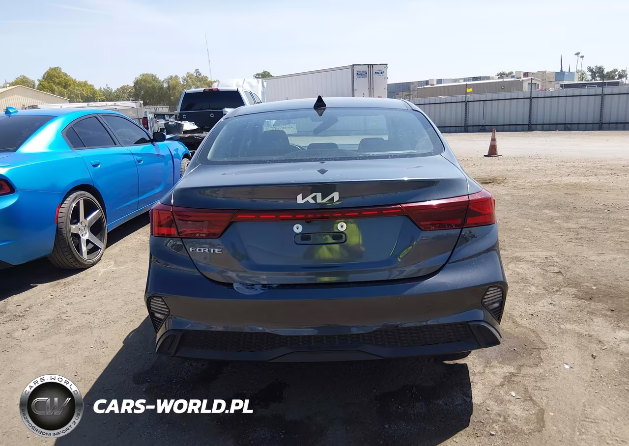 2023 Kia Forte Lxs VIN:3KPF24AD3PE649094 - 16