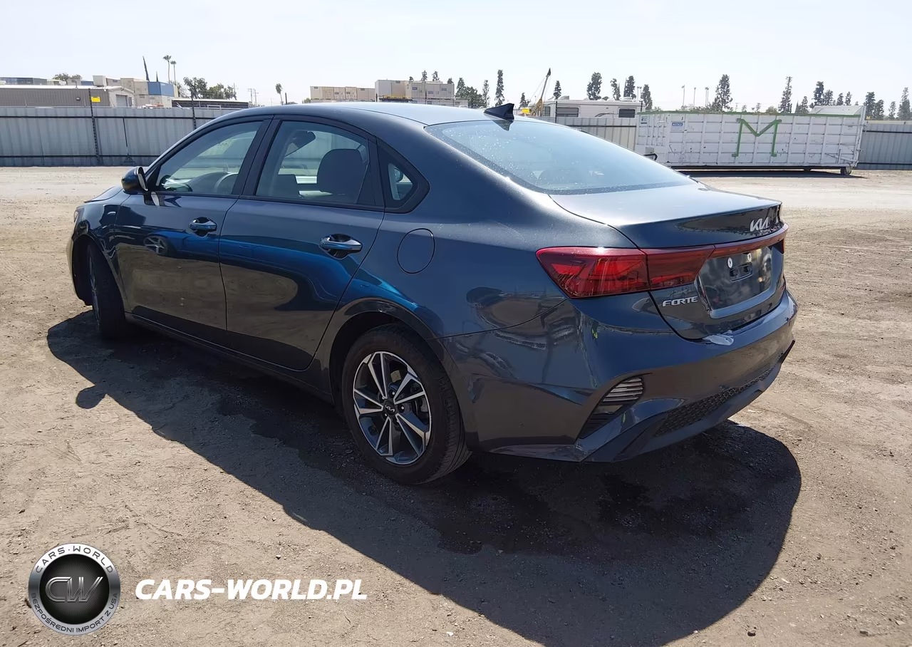 2023 Kia Forte Lxs VIN:3KPF24AD3PE649094 - 3