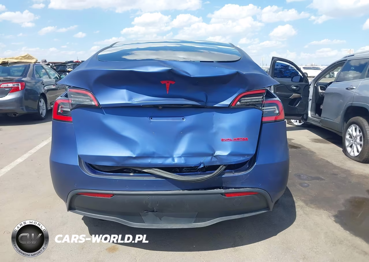 2020 Tesla Model Y Long Range Dual Motor All-Wheel Drive VIN:5YJYGDEE9LF059113 - 16