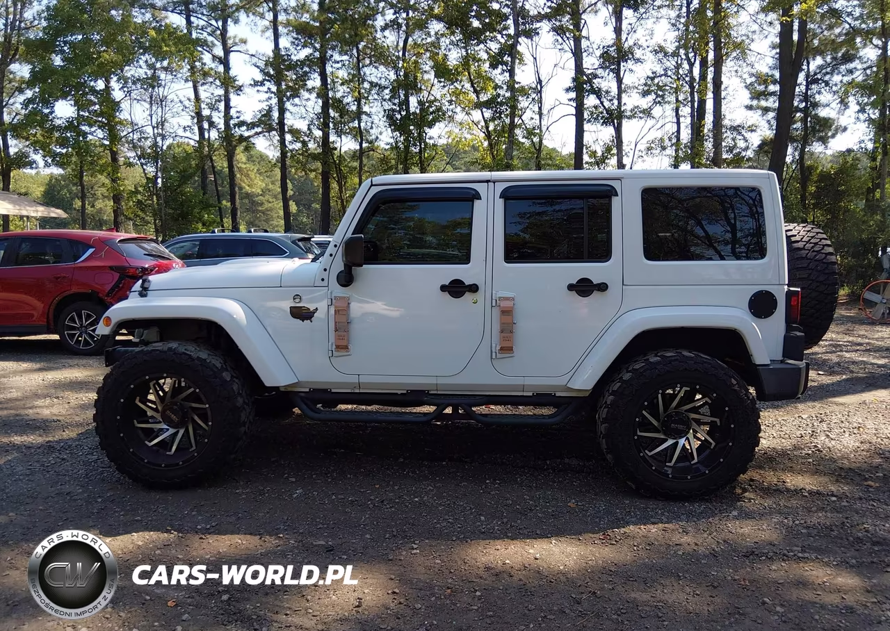 2017 Jeep Wrangler Unlimited Smoky Mountain 4X4 VIN:1C4BJWEG6HL625740 - 14