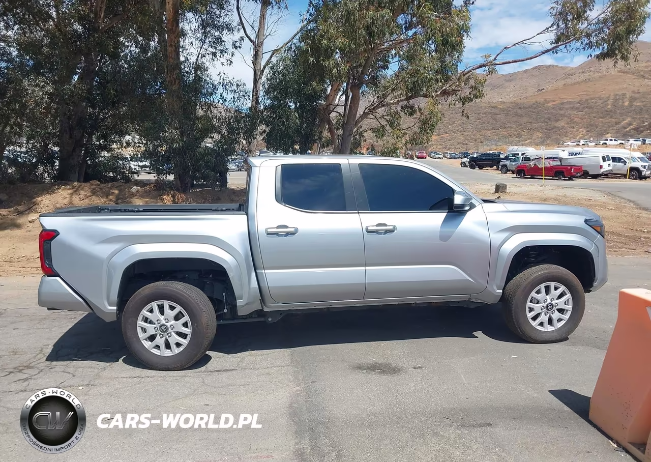 2025 Toyota Tacoma Sr5 VIN:3TMKB5FN5SM051612 - 13