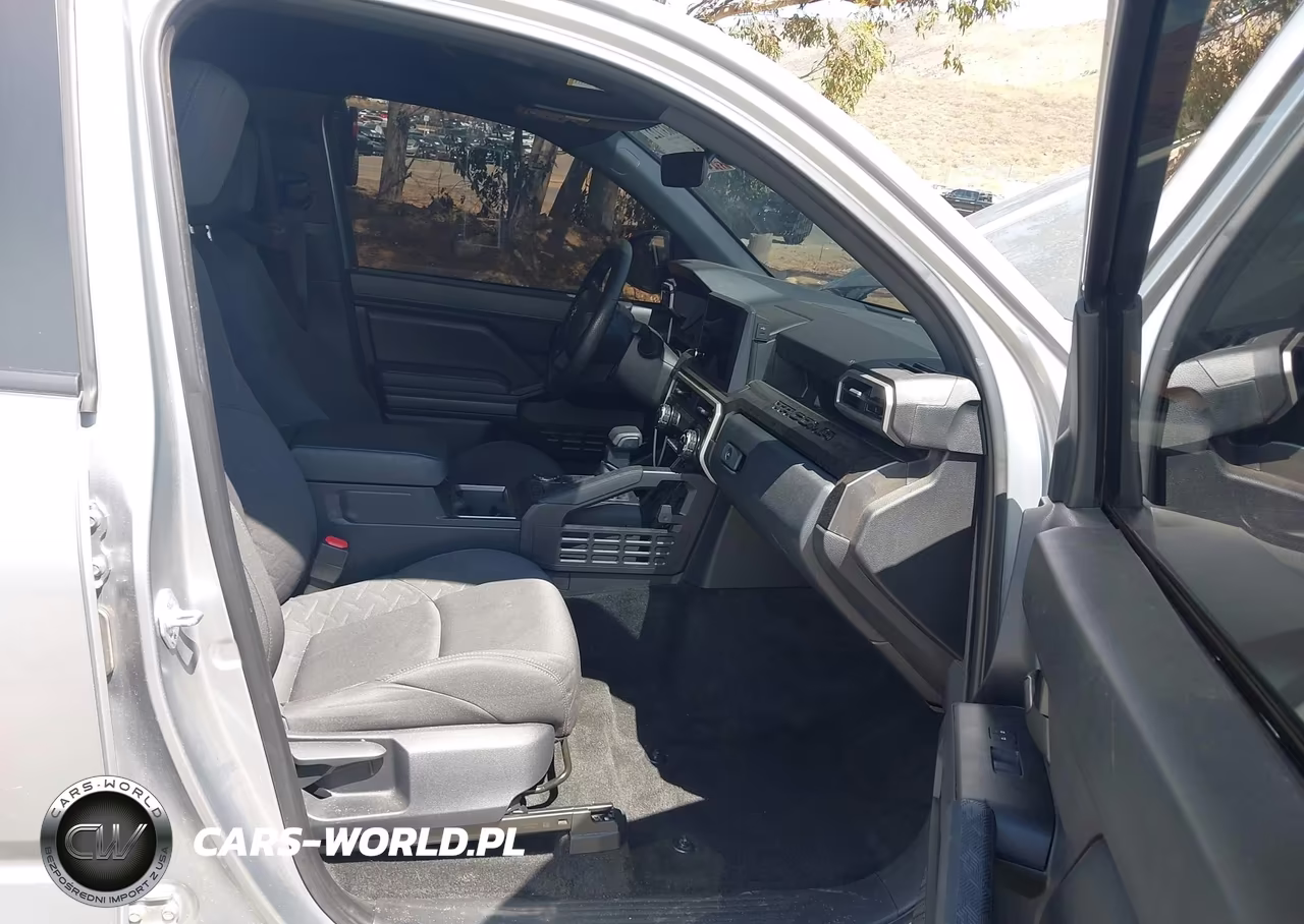 2025 Toyota Tacoma Sr5 VIN:3TMKB5FN5SM051612 - 5