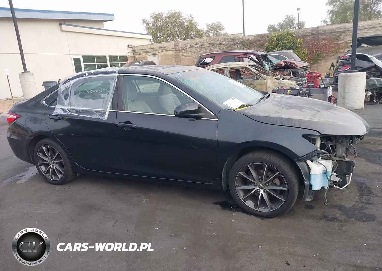 2015 Toyota Camry Xse V6 VIN:4T1BK1FK4FU555094 - 14
