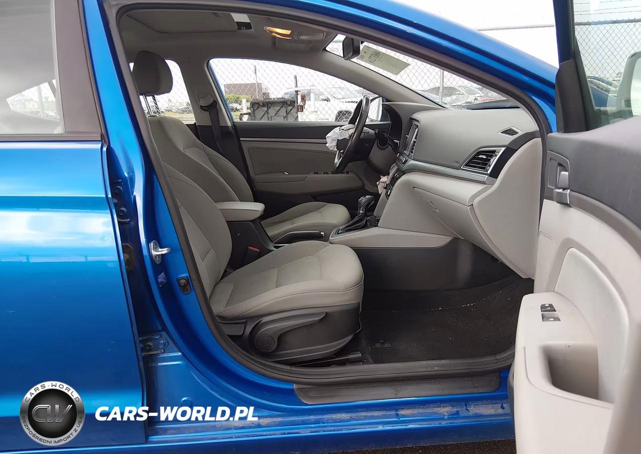2018 Hyundai Elantra Value Edition VIN:5NPD84LF2JH382960 - 5