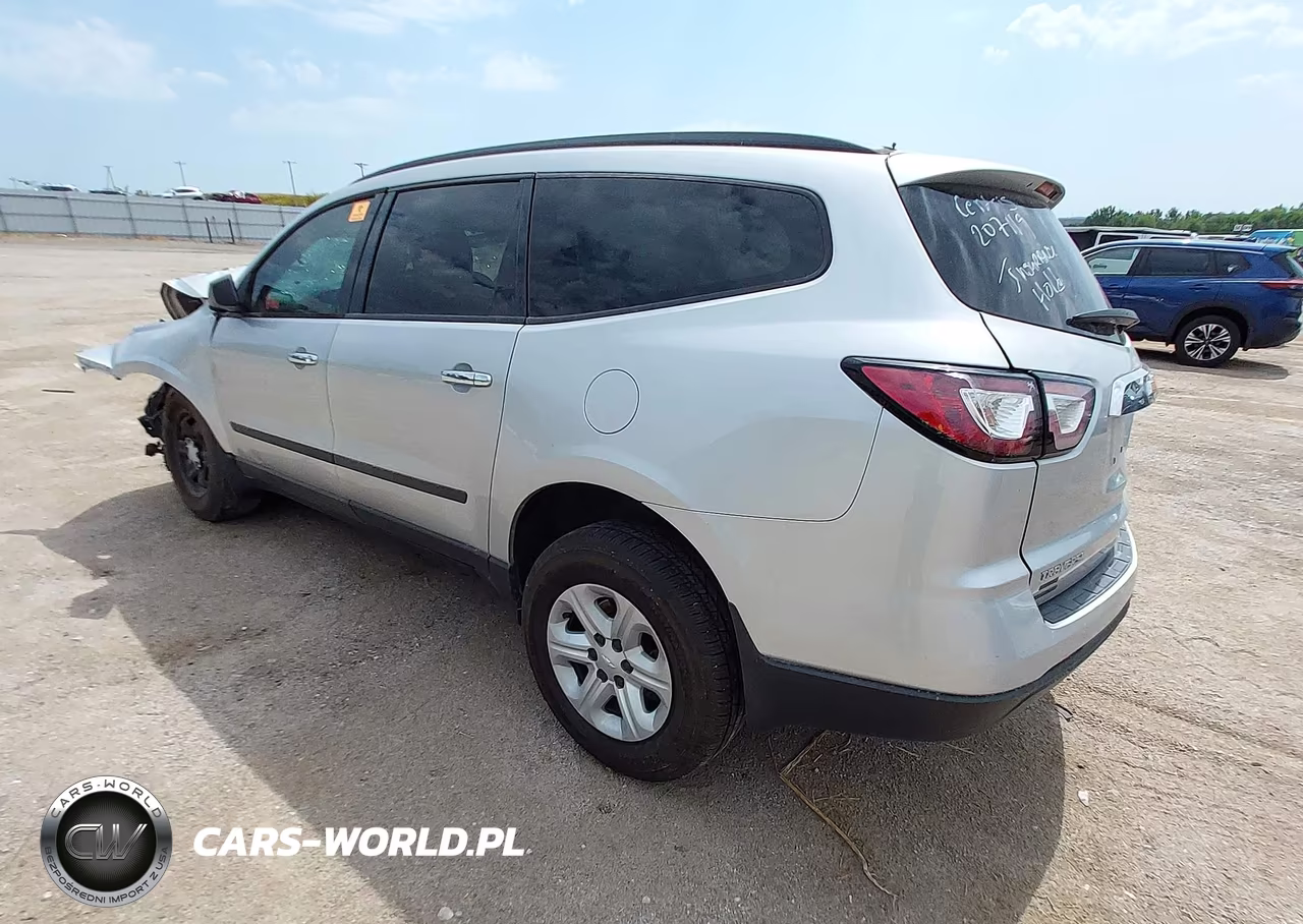 2017 Chevrolet Traverse Ls VIN:1GNKRFKD8HJ207119 - 3