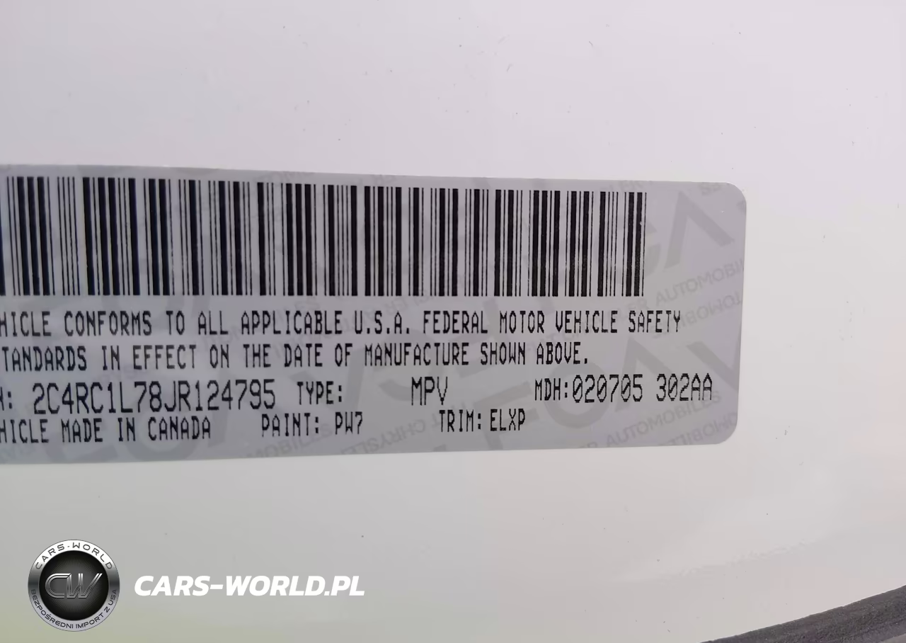2018 Chrysler Pacifica Hybrid Touring L VIN:2C4RC1L78JR124795 - 9