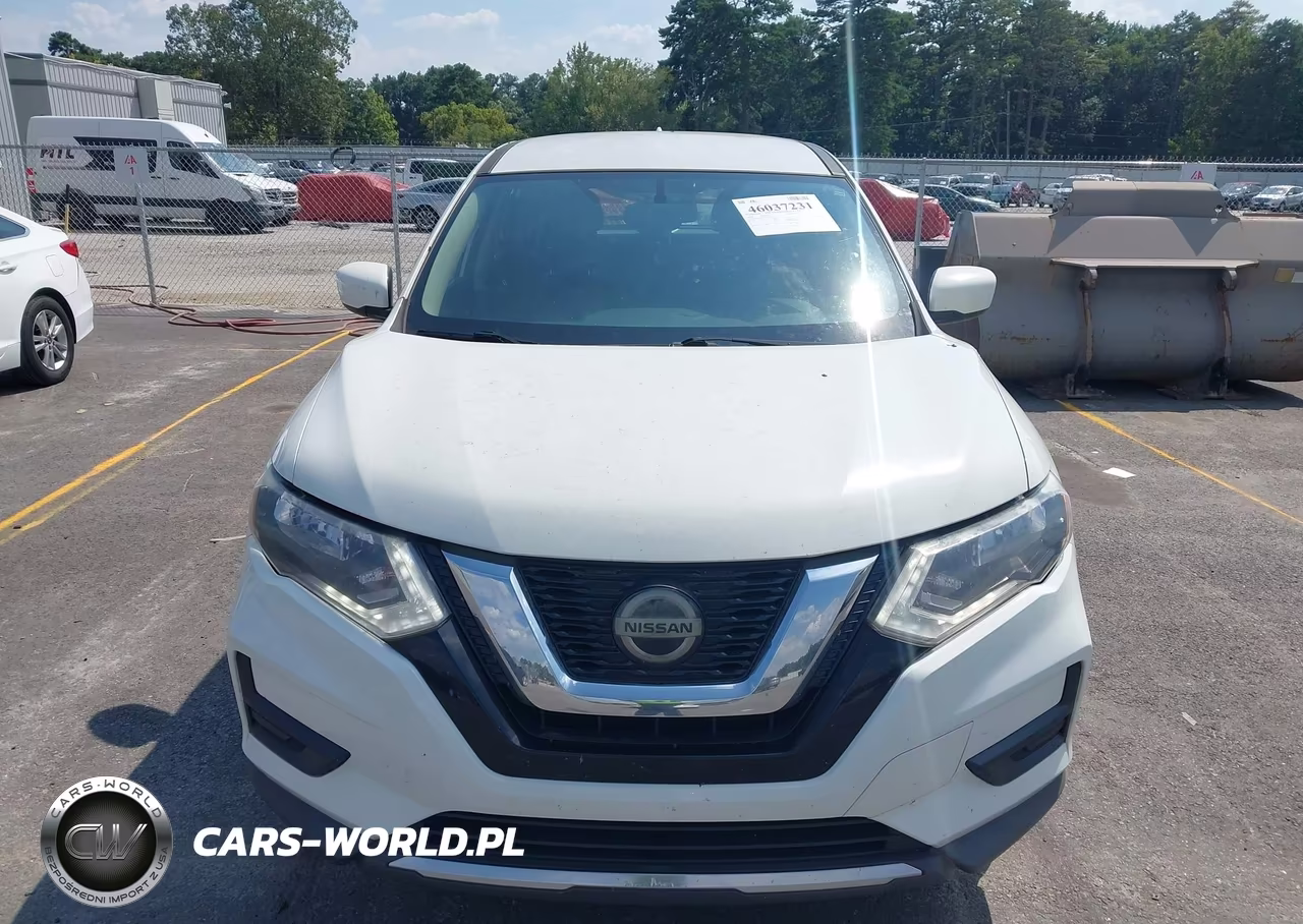 2018 Nissan Rogue S VIN:KNMAT2MT7JP521706 - 12