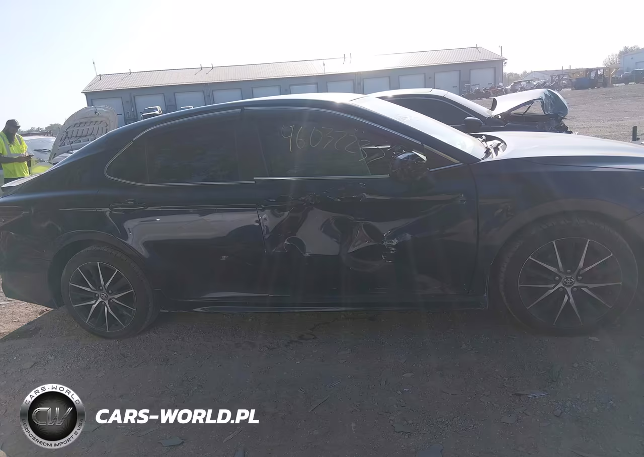 2021 Toyota Camry Se VIN:4T1G11AK0MU582239 - 13