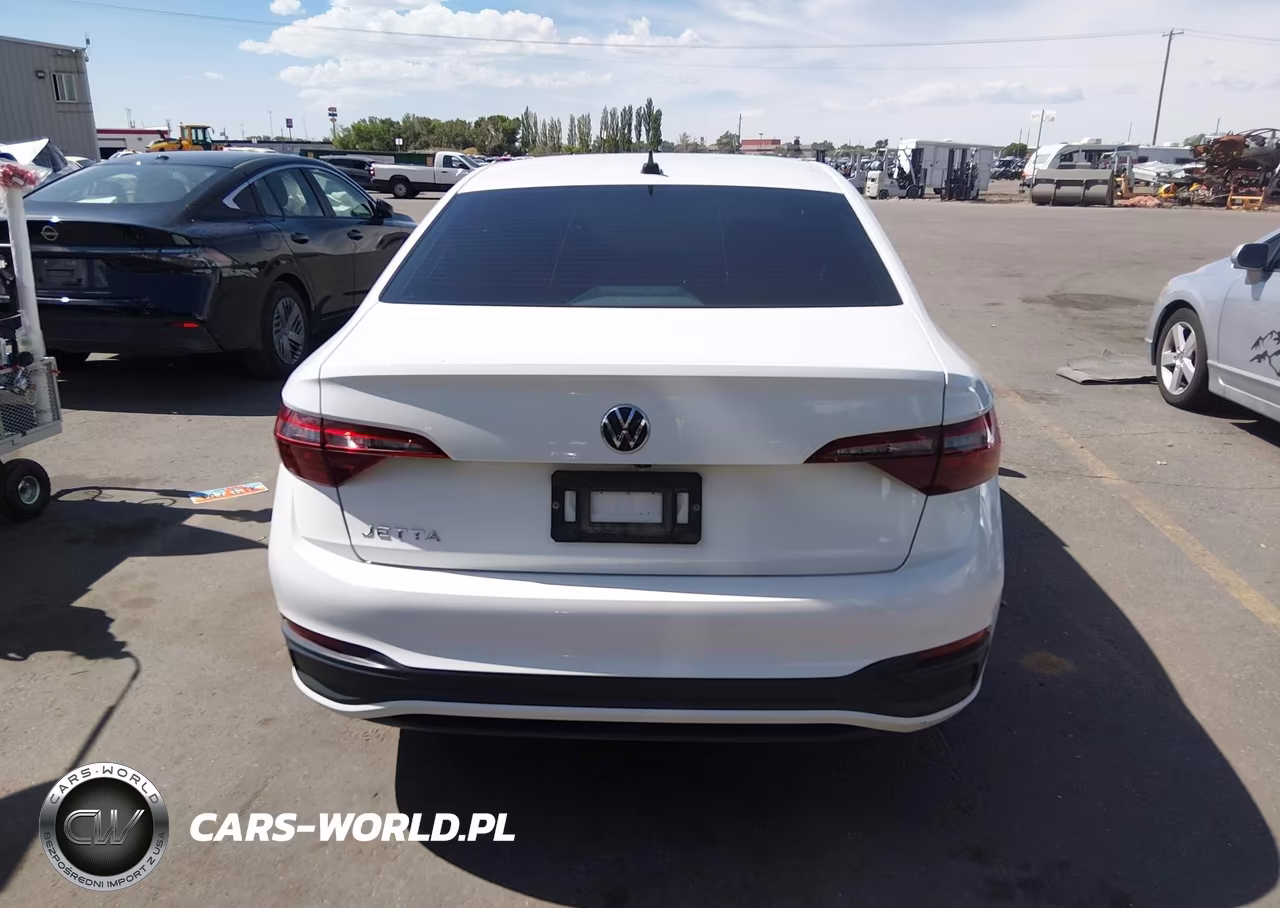 2023 Volkswagen Jetta 1.5T Sport VIN:3VWAM7BU4PM057422 - 16
