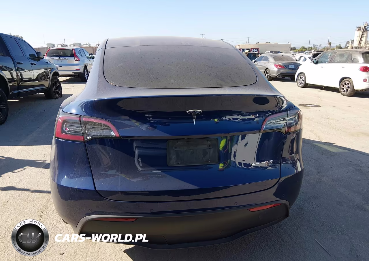 2021 Tesla Model Y Long Range Dual Motor All-Wheel Drive VIN:5YJYGDEE6MF212824 - 16