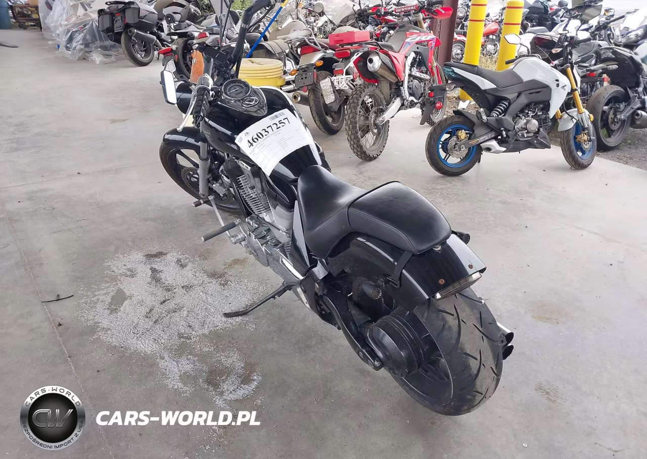2010 Honda Vt1300 Cs VIN:JH2SC6700AK000652 - 3