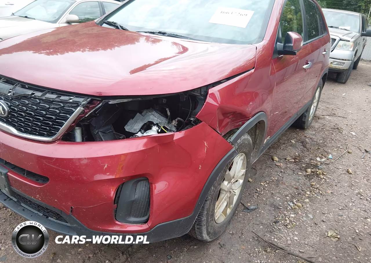 2015 Kia Sorento Lx VIN:5XYKTCA64FG613911 - 12