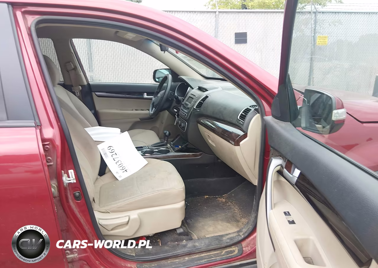 2015 Kia Sorento Lx VIN:5XYKTCA64FG613911 - 5