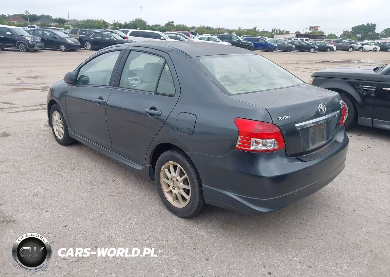 2007 Toyota Yaris S VIN:JTDBT923471111117 - 3